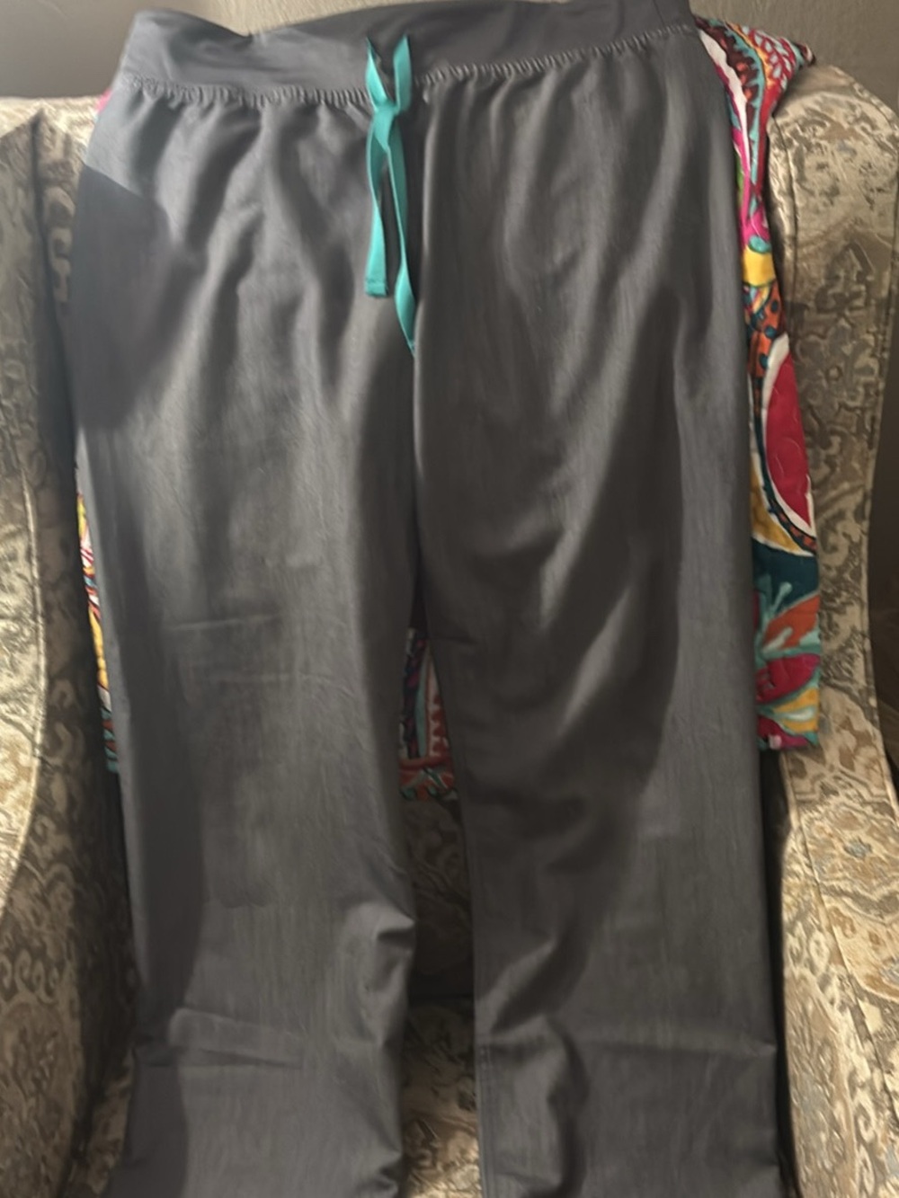 Figs Straight-Leg Scrub Pants in Dark Gray with Teal Drawstring